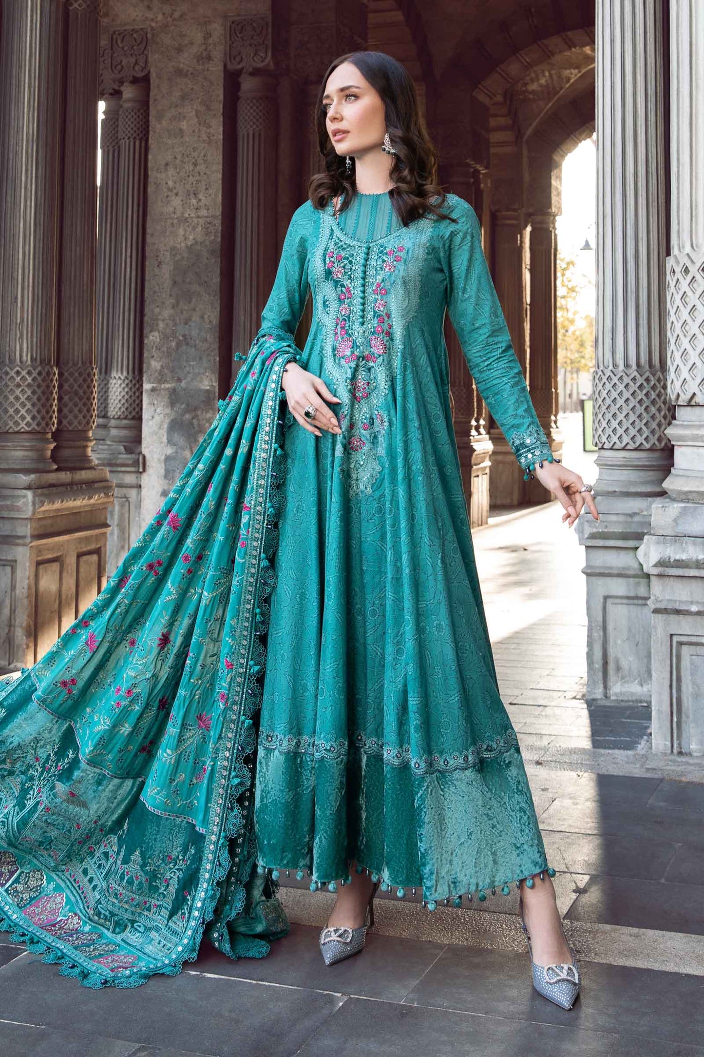 Maria.B Embroidered Linen 3-Piece Unstitched Suit