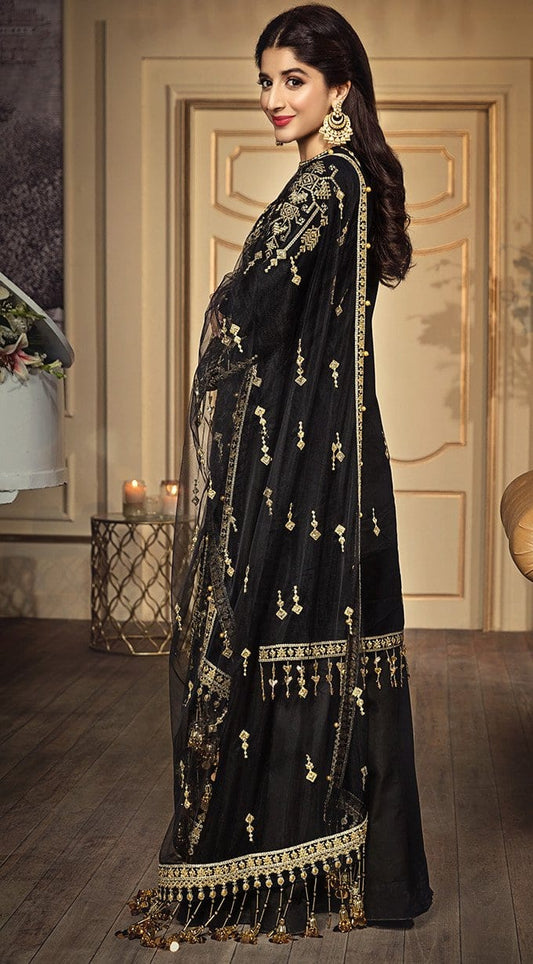 Anaya Luxury Lawn Diane Embroidered Unstitched 3 Piece Suit