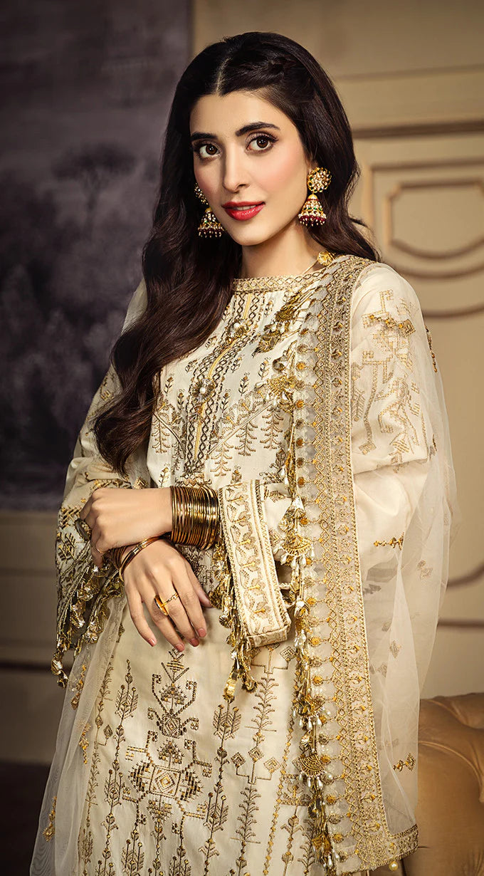 Anaya Luxury Lawn Andrea Embroidered Unstitched 3 Piece Suit