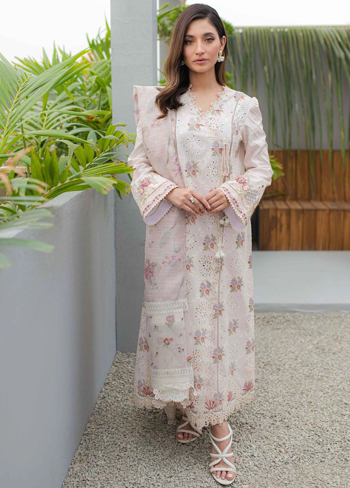 Qalamkar Embroidered Lawn Unstitched 3 Piece Suit