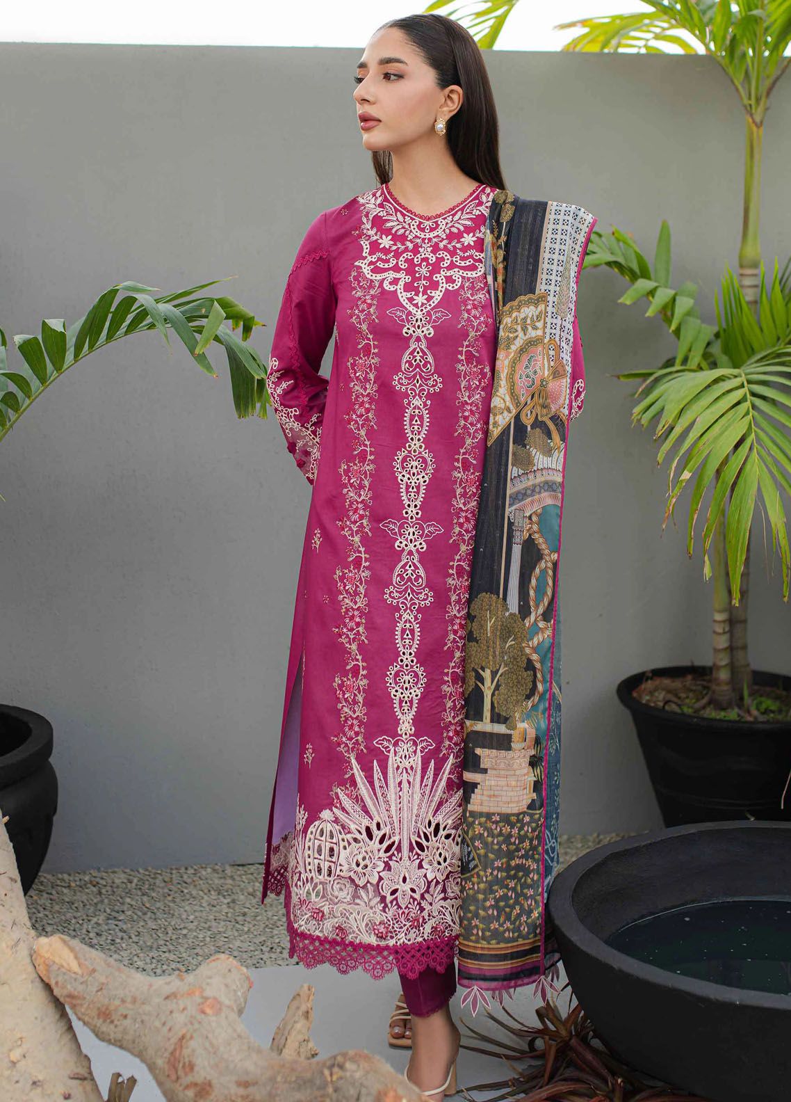 Qalamkar Embroidered Lawn Unstitched 3 Piece Suit