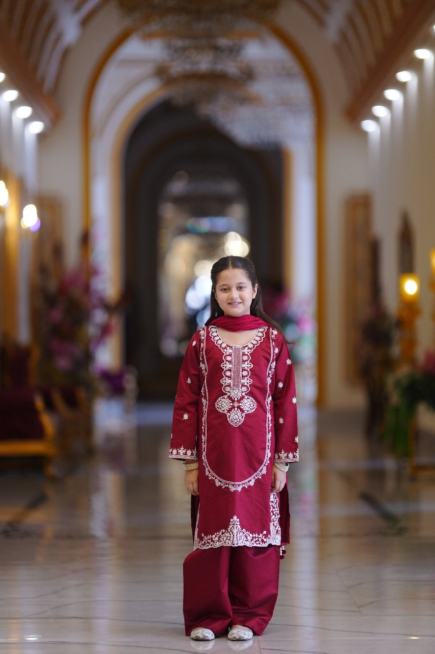 Children's Embroidered Kurta Set - Maroon