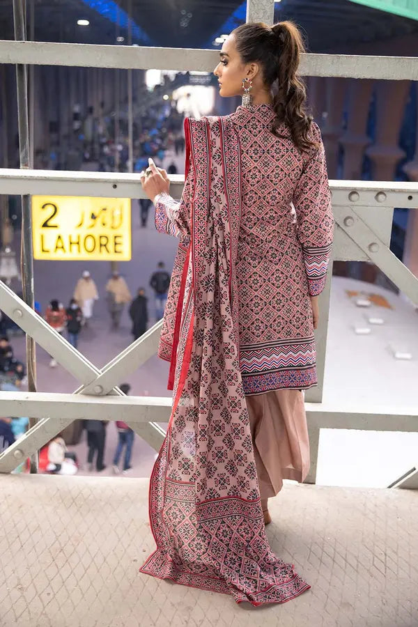 Gul Ahmed 2PC Unstitched Printed Lawn Shirt With Printed Lawn Dupatta TL-324 A